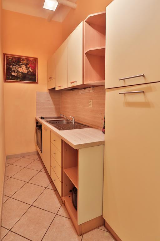 Apartment Na Kozacce 6 Prag Rum bild
