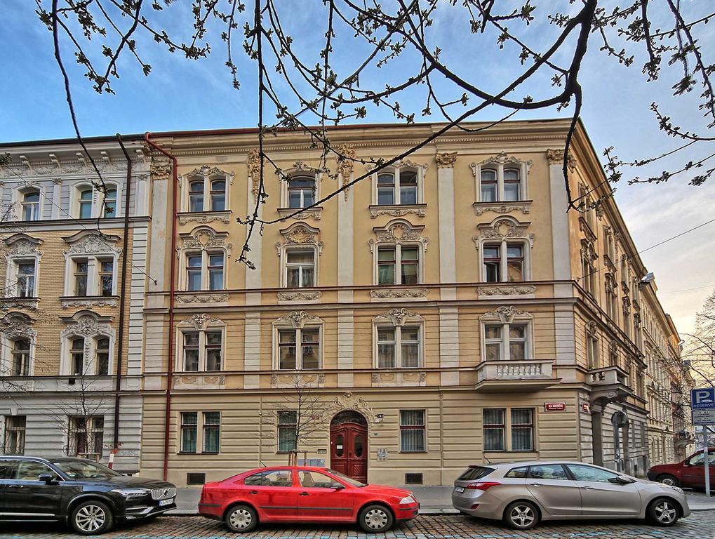 Apartment Na Kozacce 6 Prag Exteriör bild