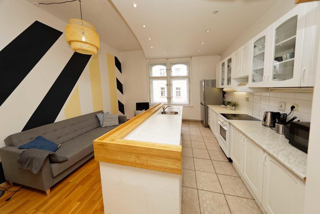 Apartment Na Kozacce 6 Prag Exteriör bild
